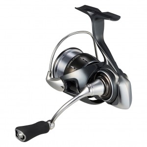 ダイワ 24 ルビアス LT2500S (Daiwa スピニングリール 釣り)