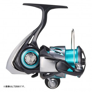 ダイワ 24 エメラルダスX LT2500-DH (Daiwa スピニングリール 釣り)